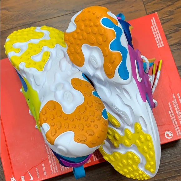 • NIKE REACT PRESTO (GS) mountain blue/white - Picture 13 of 16